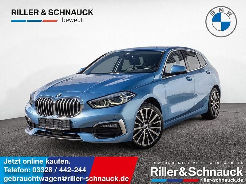 Blau Gebraucht 2021 BMW 118 Luxury Line Kleinwagen | 20.950 € (Fairer Preis) - Bild 1/4