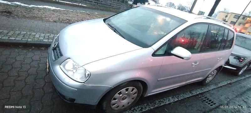 Gebraucht VW Touran 101 PS (74 kW) 2004 Silber Van / Kleinbus