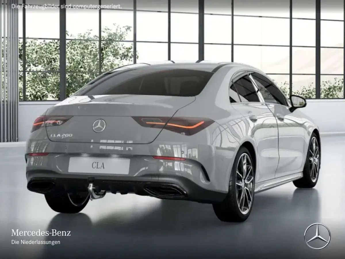 Gebraucht Mercedes CLA200 AMG 163 PS (119 kW) 2025 Alpingrau Coupé