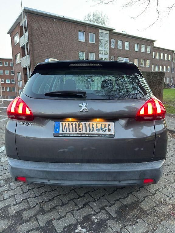 Gebraucht Peugeot 2008 Allure 83 PS (61 kW) 2018 Grau SUV