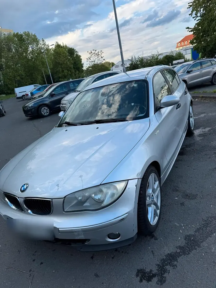 Gebraucht BMW 118 122 PS (89 kW) 2005 Grau Kleinwagen