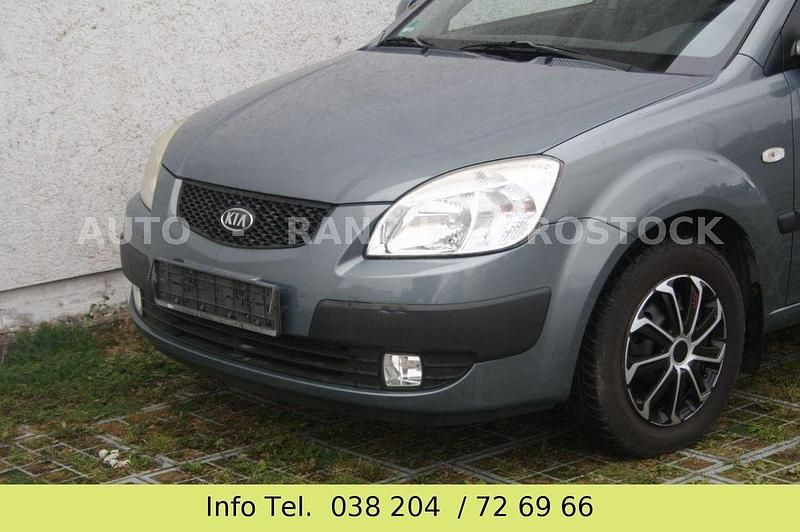 Gebraucht Kia Rio 110 PS (80 kW) 2009 Grau Limousine
