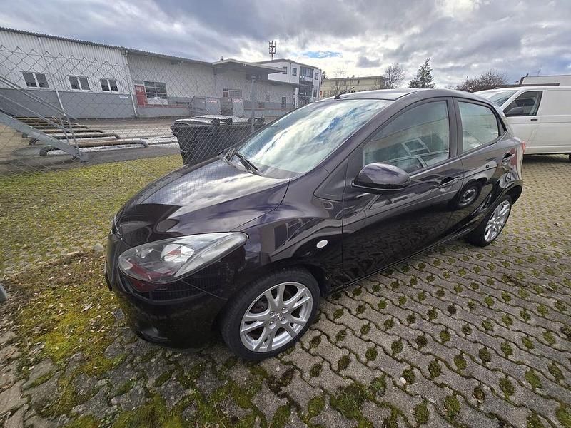Second-hand Mazda 2 86 CP (63 kW) 2009 Negru Hatchback