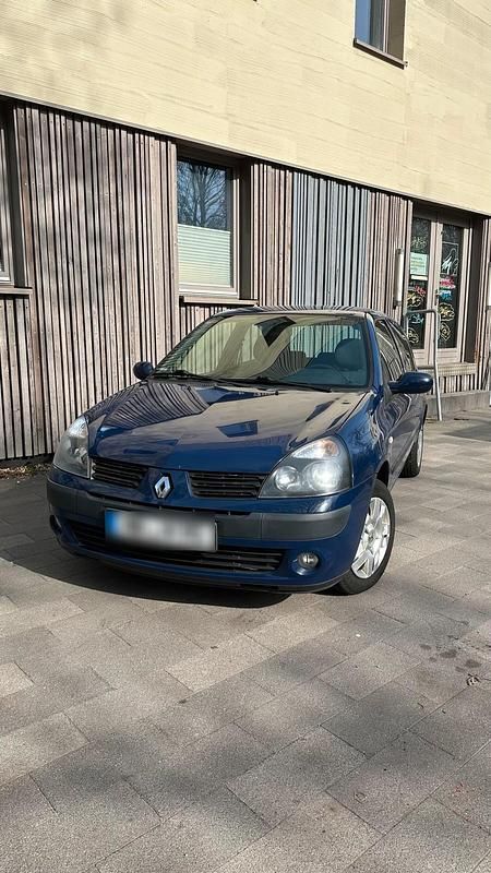 Gebraucht Renault Clio II 68 PS (50 kW) 2005 Blau Kleinwagen