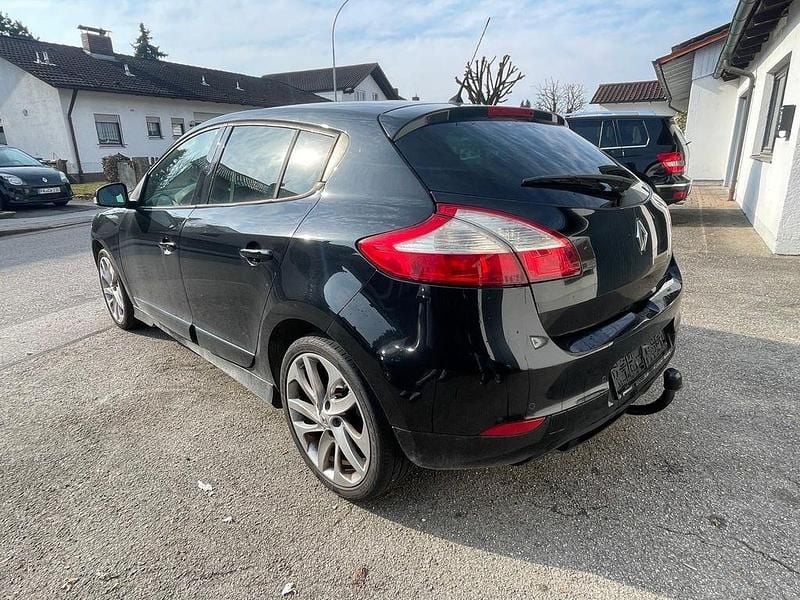 Gebraucht Renault Mégane Bose Edition 131 PS (96 kW) 2012 Schwarz Limousine