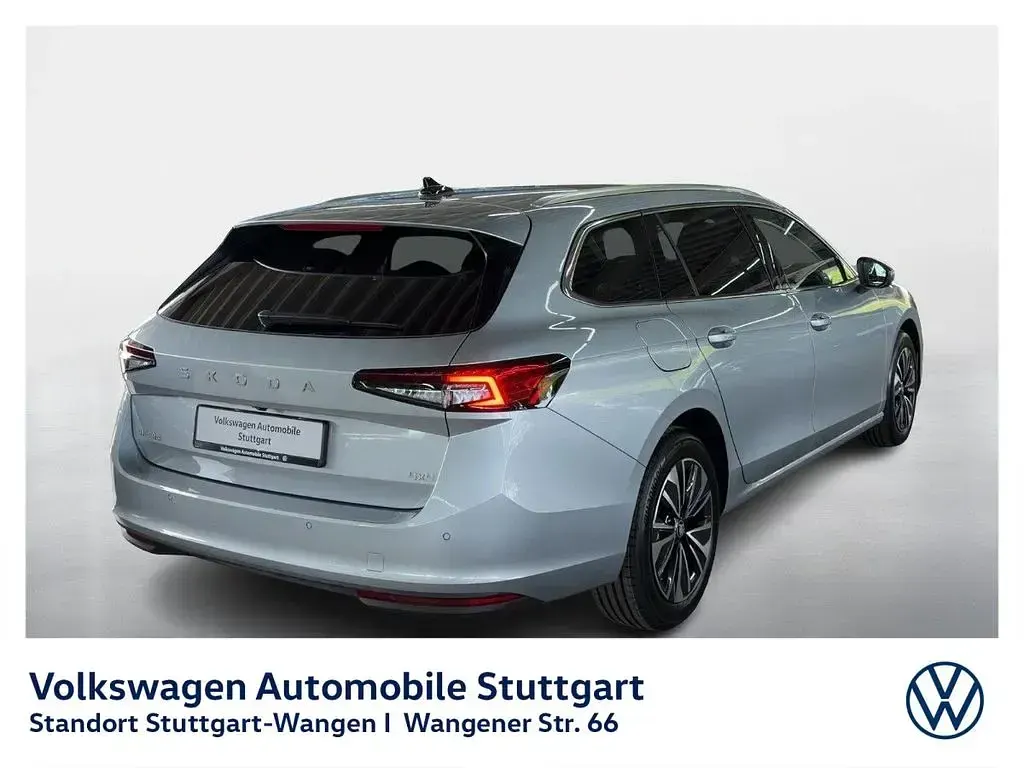Gebraucht Skoda Superb Selection 193 PS (141 kW) 2026 Aluminiumsilber metallic Kombi