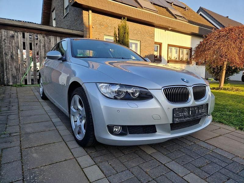Usata BMW 325 218 CV (160 kW) 2007 Argento Coupé