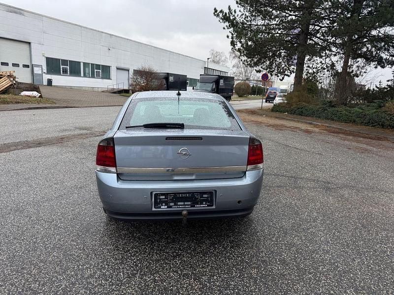 Gebraucht Opel Vectra GTS Edition 155 PS (114 kW) 2005 Silber Limousine