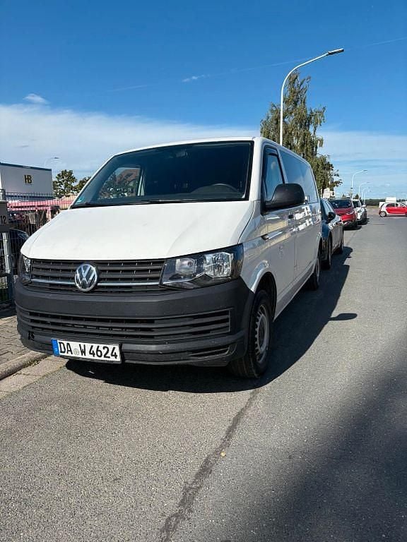 Weiß Gebraucht 2018 VW Caravelle Van / Kleinbus | 20.900 € (Superpreis) - Bild 1/4