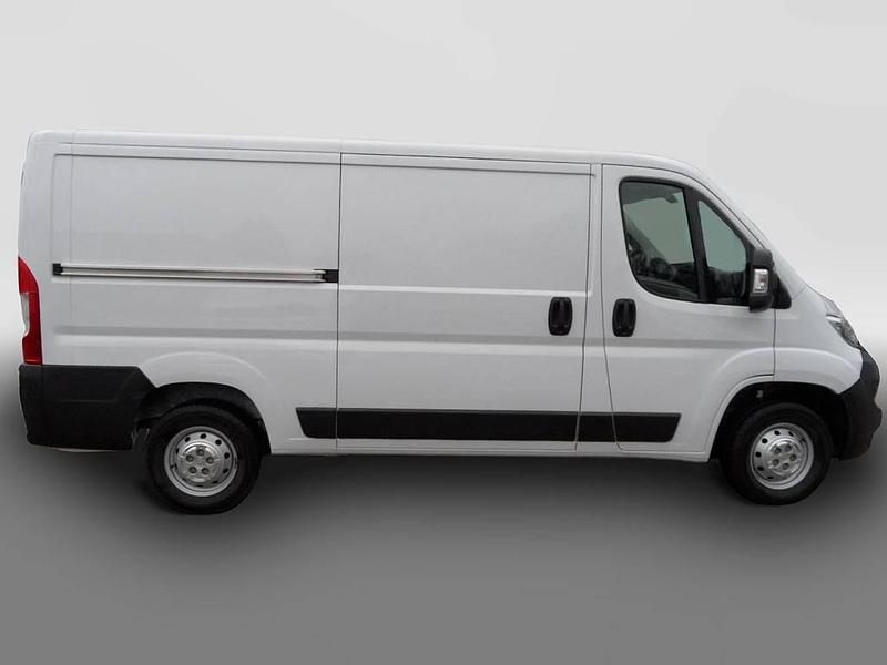 Gebraucht Opel Movano Edition 140 PS (102 kW) 2024 Weiß Van