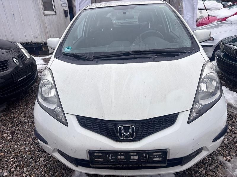 Gebraucht Honda Jazz Elegance 99 PS (72 kW) 2010 Weiß Kleinwagen