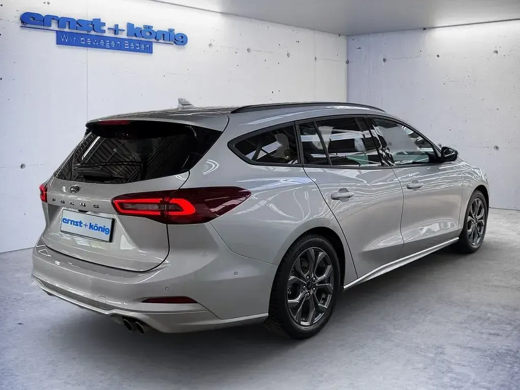 Gebraucht Ford Focus ST-Line X 155 PS (114 kW) 2025 Silber Limousine