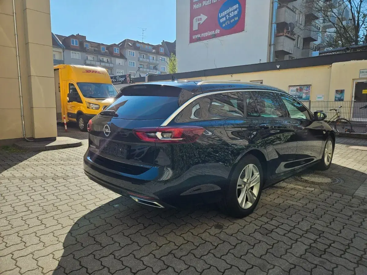 Gebraucht Opel Insignia Elegance 174 PS (127 kW) 2021 Schwarz Kombi