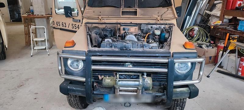 Gebraucht Mercedes G300 88 PS (64 kW) 1981 Beige SUV