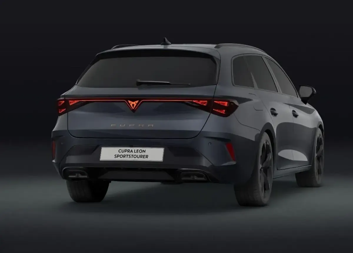 Neu Cupra Leon 150 PS (110 kW) 2026 Magnetic grau metallic Kombi