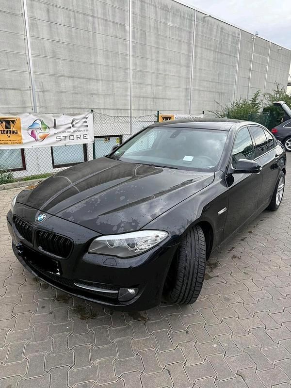 Schwarz Gebraucht 2012 BMW 535 Limousine | 15.500 € (Fairer Preis) - Bild 1/4