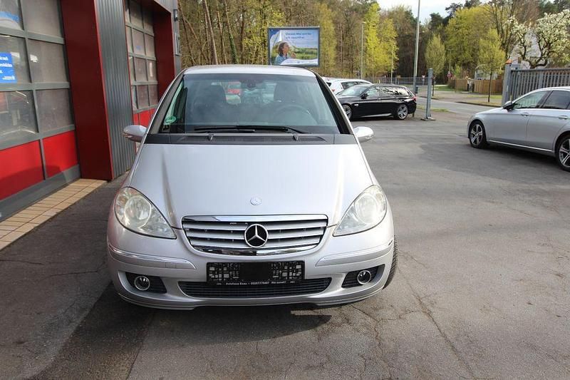 Usata Mercedes A170 Elegance 116 CV (85 kW) 2005 Argento Berlina