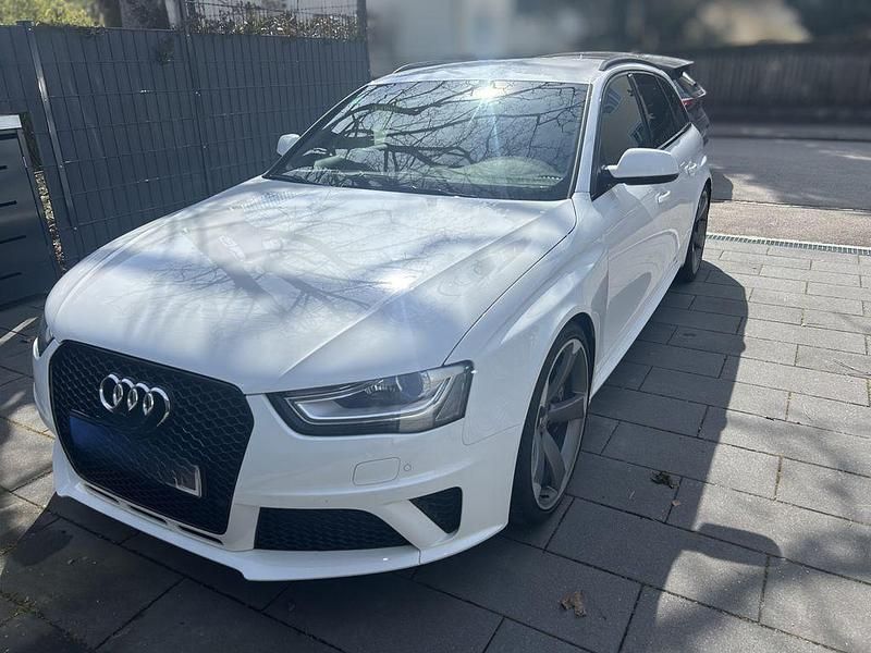 Gebraucht Audi RS4 Performance 450 PS (330 kW) 2012 Weiß Kombi