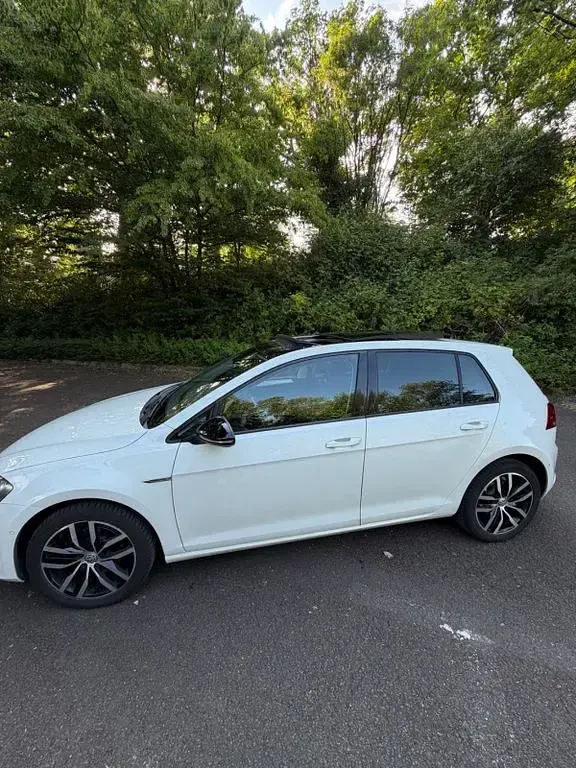 Gebraucht VW Golf VII Cup 110 PS (80 kW) 2015 Weiß Limousine