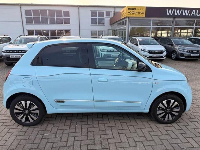 Gebraucht Renault Twingo Techno 60 kW (82 PS) 2023 Blau Kleinwagen