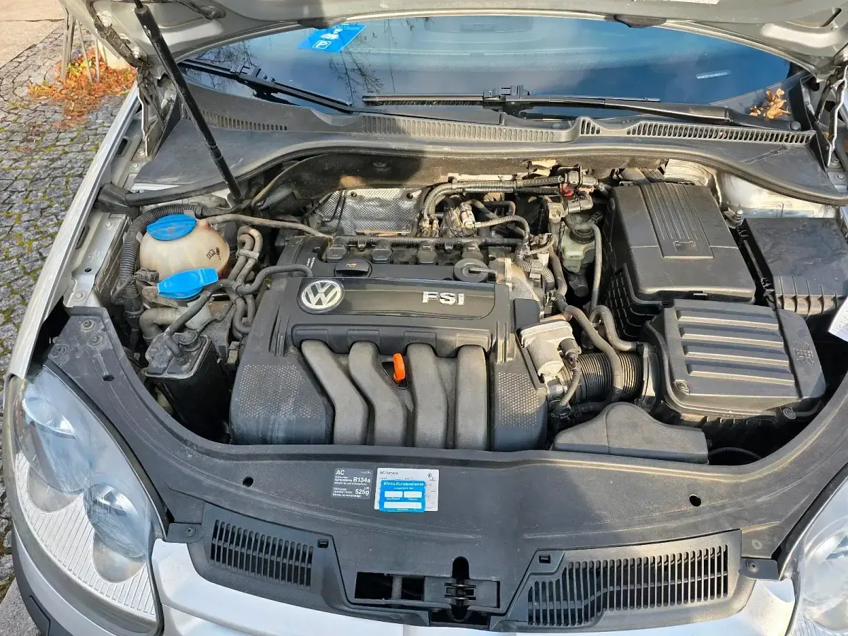 Brugt VW Golf V 150 HK (110 kW) 2004 Sølv Hatchback