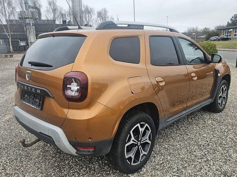 Gebraucht Dacia Duster Prestige 125 PS (91 kW) 2018 Orange SUV