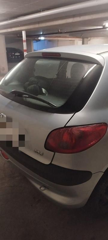 Gebraucht Peugeot 206 Premium 75 PS (55 kW) 2003 Grau Limousine