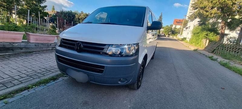 Gebraucht VW T5 102 PS (75 kW) 2011 Weiß Van