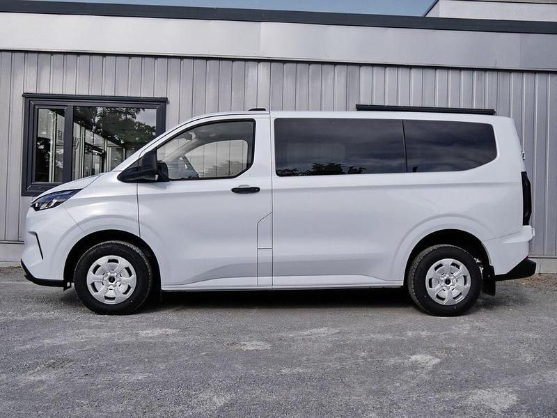 Gebraucht Ford Transit Custom Trend 136 PS (100 kW) 2025 Weiß Van / Kleinbus