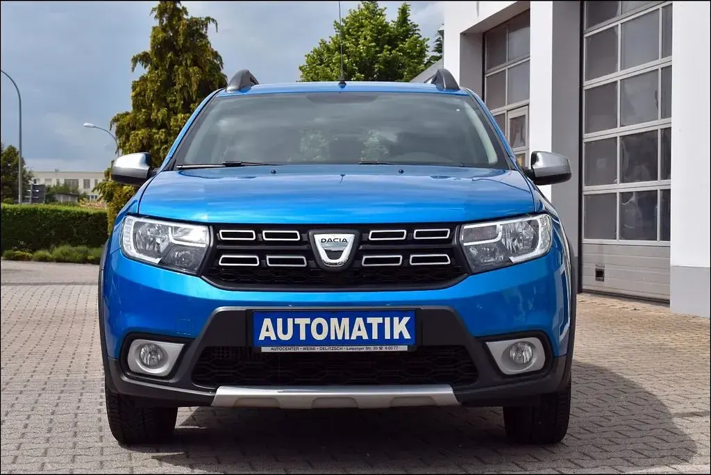 Gebraucht Dacia Sandero Prestige 90 PS (66 kW) 2017 Blau SUV