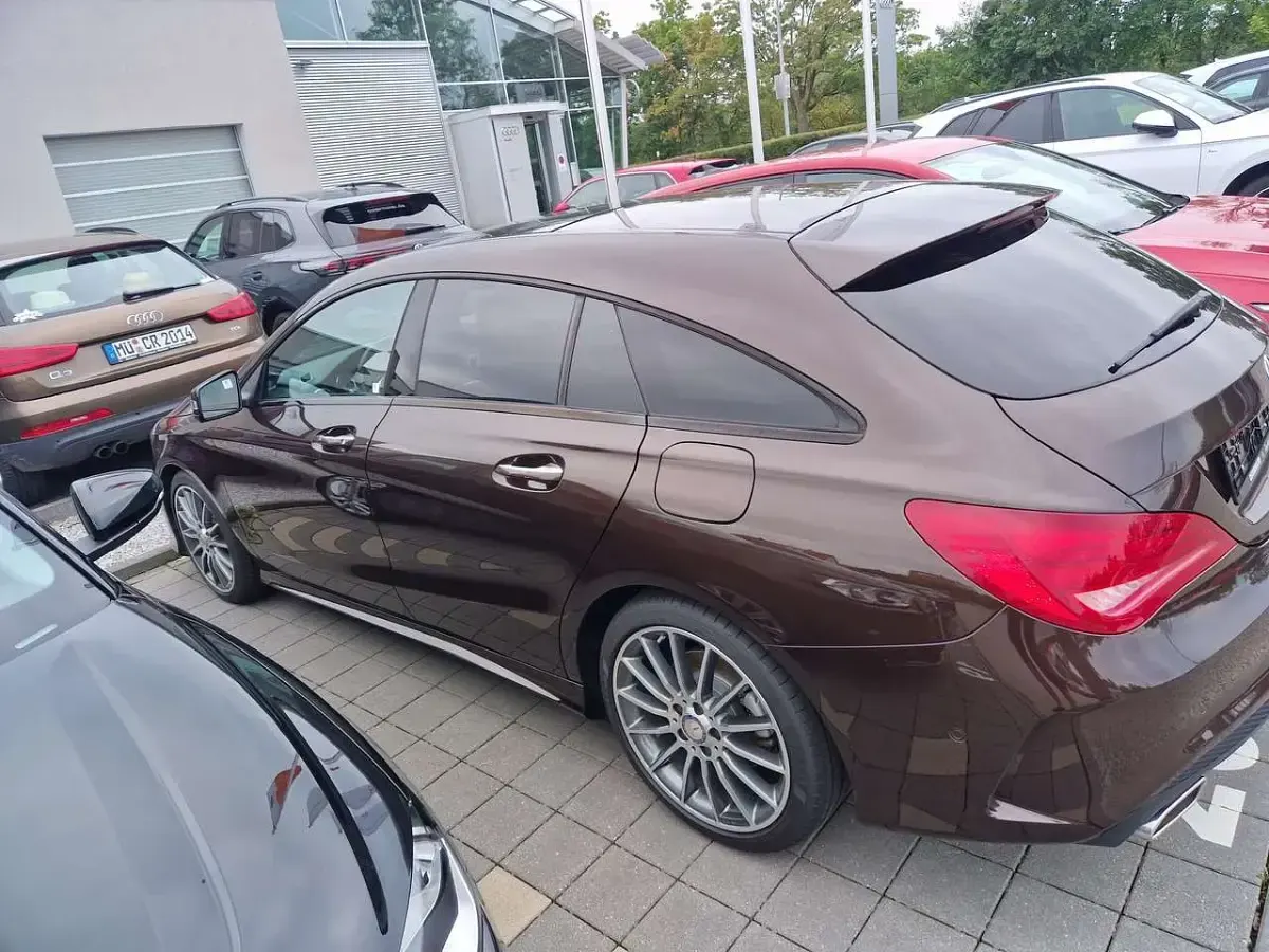 Gebraucht Mercedes 250 AMG 209 PS (153 kW) 2015 Braun Kombi