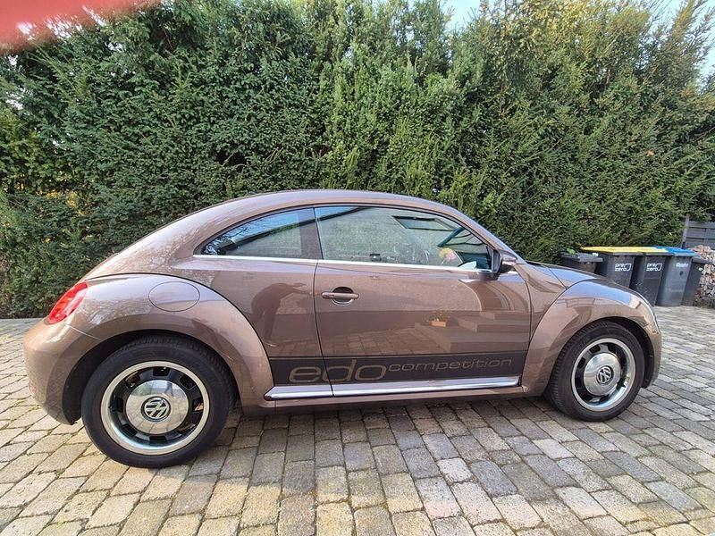 Gebraucht VW Beetle 105 PS (77 kW) 2012 Braun Kleinwagen