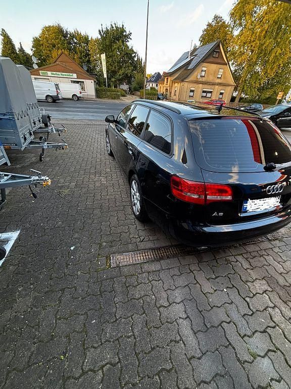 Gebraucht Audi A6 Comfort 239 PS (175 kW) 2011 Schwarz Kombi