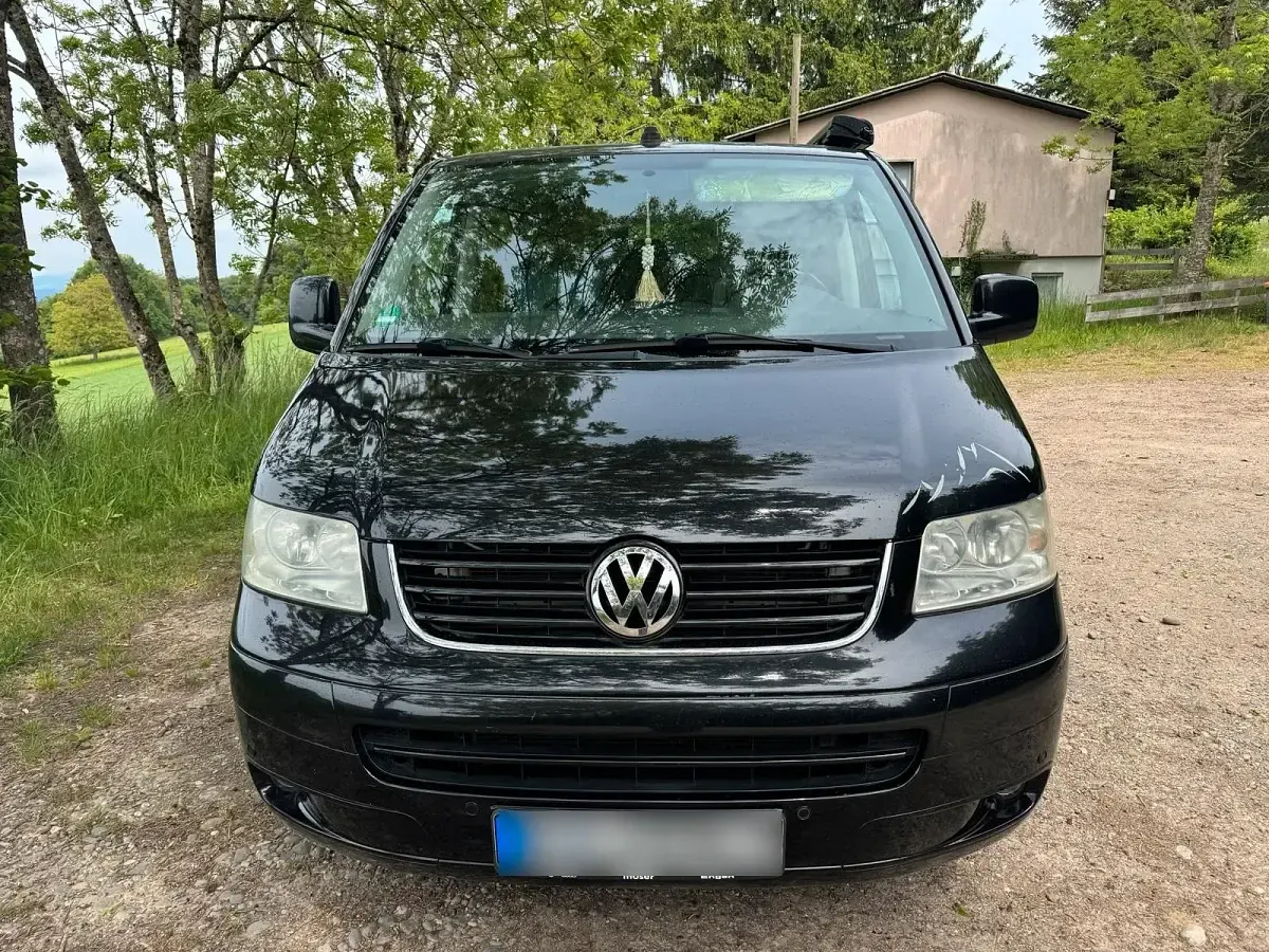 Gebraucht VW Multivan 131 PS (96 kW) 2007 Schwarz Van / Kleinbus