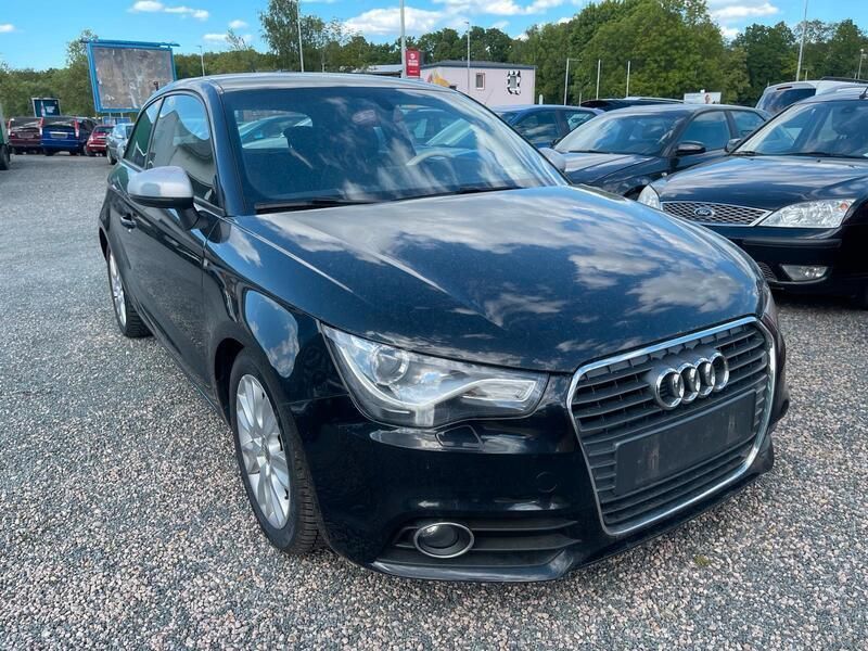 Schwarz Gebraucht 2011 Audi A1 Kleinwagen | 3.800 € (Fairer Preis) - Bild 1/4