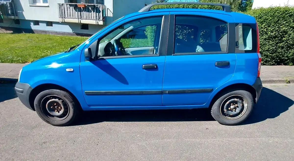 Occasion Fiat Panda 60 ch (44 kW) 2007 Bleue Citadine