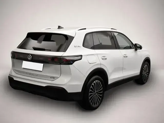 Gebraucht VW Tiguan Goal 131 PS (96 kW) 2025 Manufacturer SUV