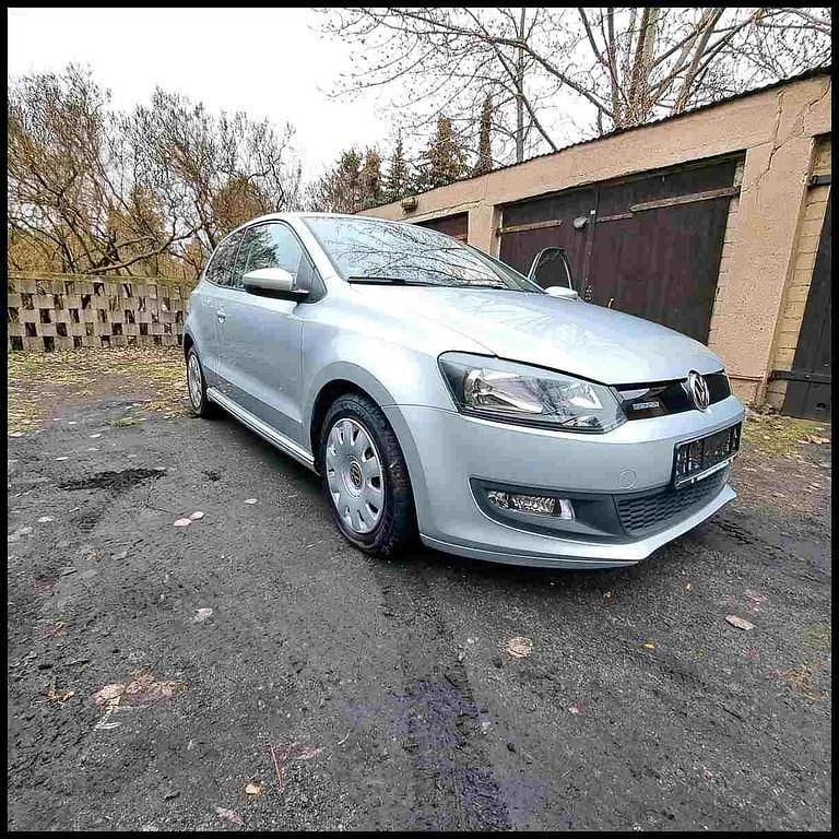 Gebraucht VW Polo Trendline 75 PS (55 kW) 2010 Silber Kleinwagen