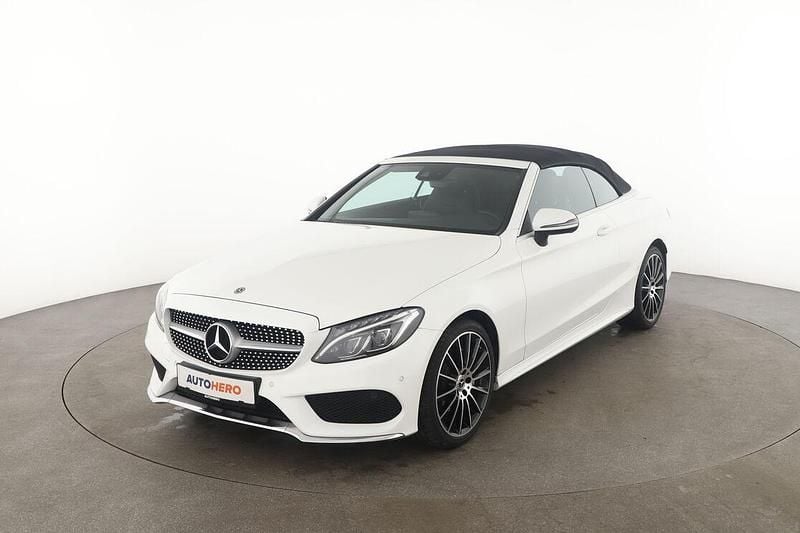 Weiß Gebraucht 2018 Mercedes C180 AMG line Cabrio | 26.720 € (Etwas zu teuer) - Bild 1/3