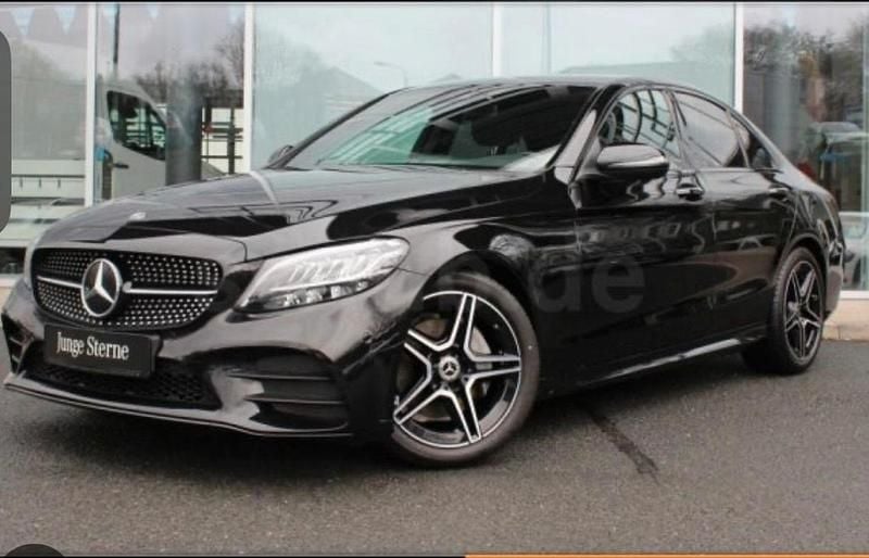 Schwarz Gebraucht 2019 Mercedes C300 AMG Limousine | 29.999 € (Fairer Preis) - Bild 1/3