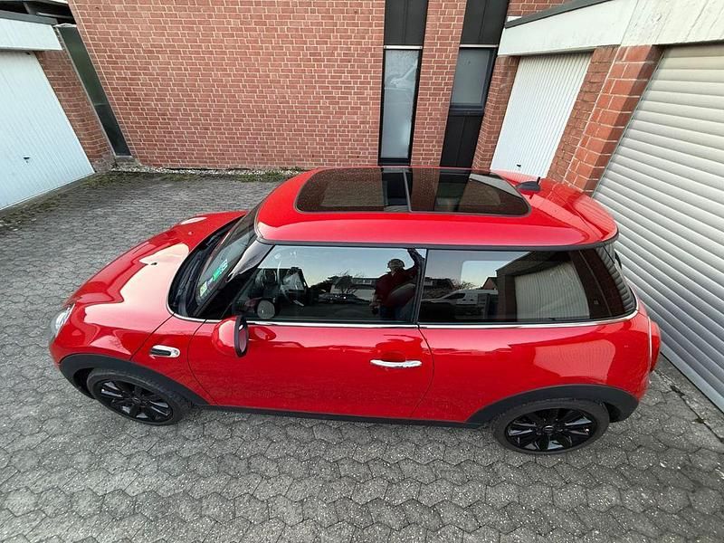 Gebraucht Mini One D 95 PS (69 kW) 2018 Rot Kleinwagen