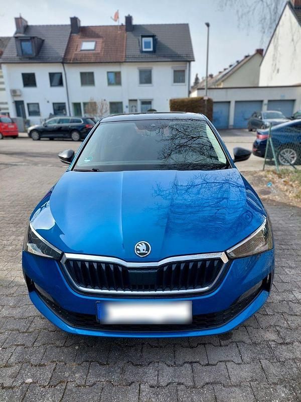 Gebraucht Skoda Scala Style 116 PS (85 kW) 2019 Blau Kleinwagen