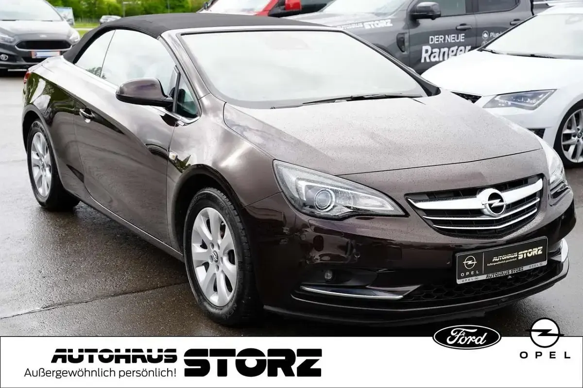 Gebraucht Opel Cascada Active 140 PS (102 kW) 2017 Braun Cabrio