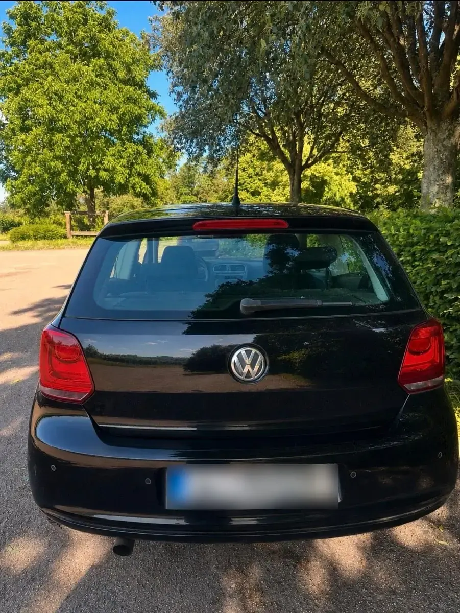 Gebraucht VW Polo 90 PS (66 kW) 2012 Schwarz Kleinwagen