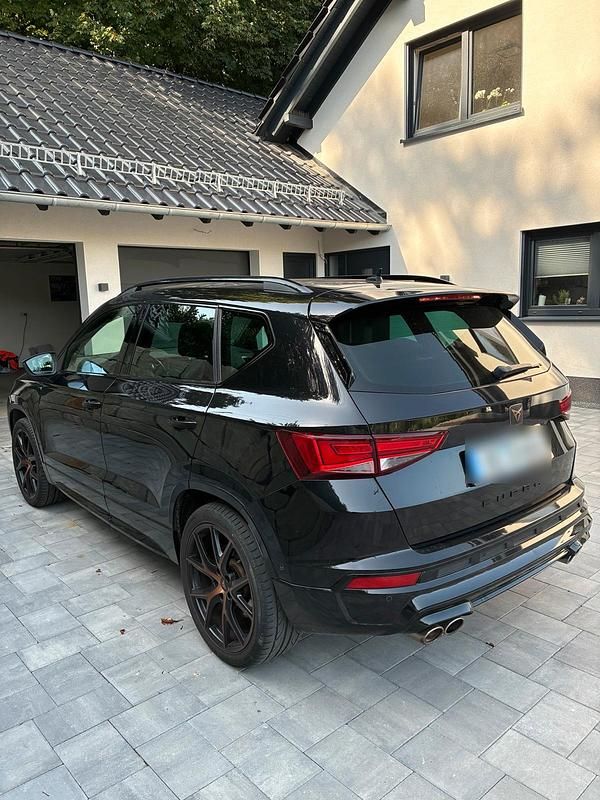 Używany Seat Ateca CUPRA 300 KM (220 kW) 2019 Czarny SUV