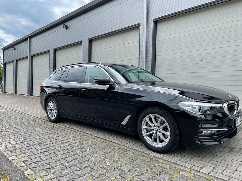 Gebraucht BMW 520 190 PS (139 kW) 2018 Schwarz Limousine