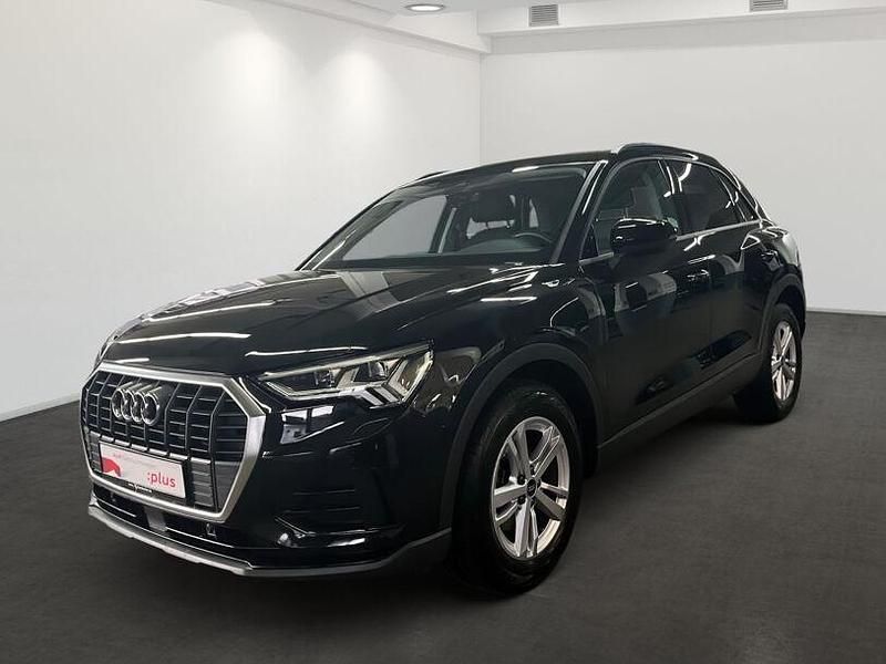 Gebraucht Audi Q3 Business 150 PS (110 kW) 2022 Mythosschwarz metallic SUV