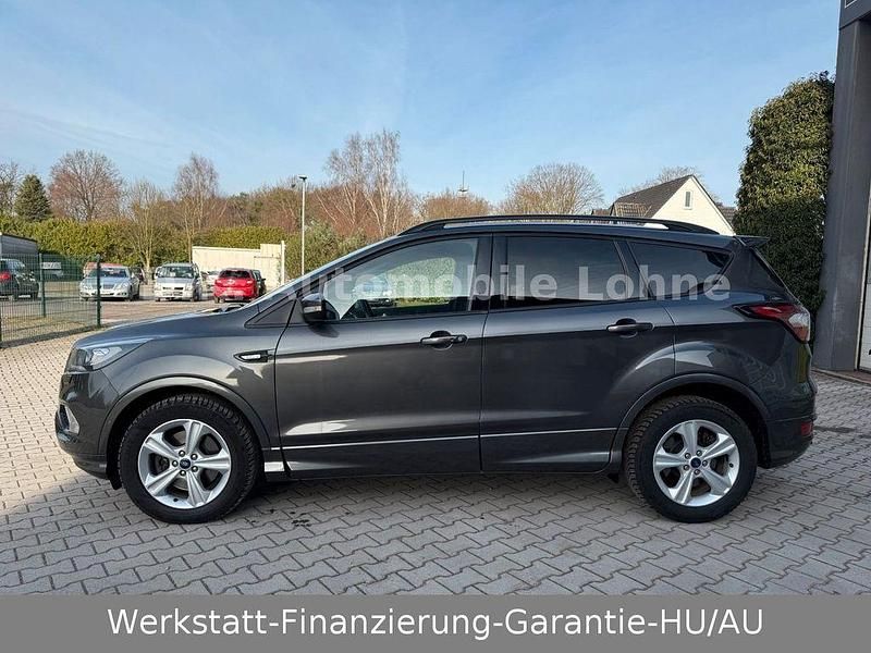 Gebraucht Ford Kuga ST-Line 179 PS (131 kW) 2019 Grau SUV