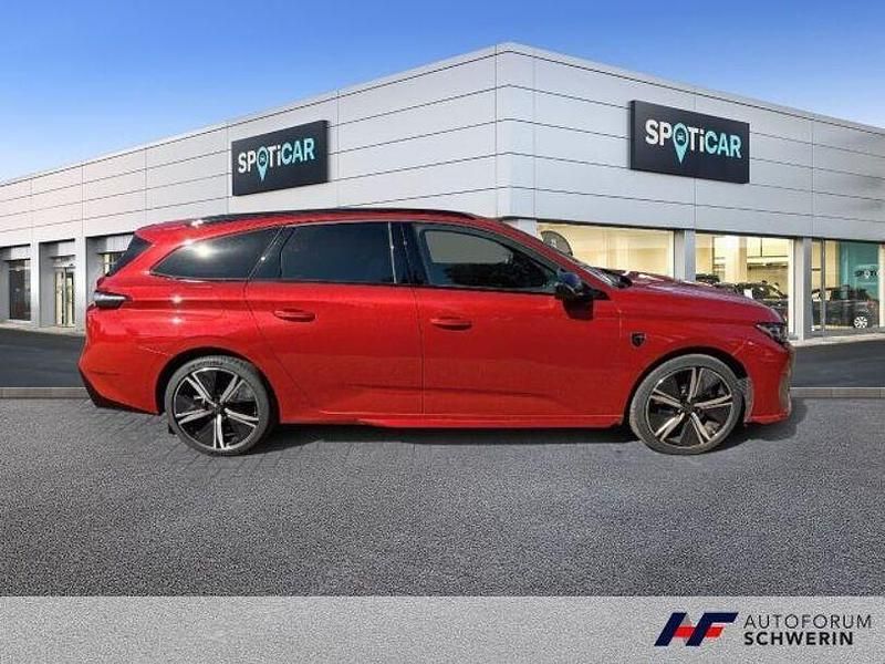 Gebraucht Peugeot 308 GT 224 PS (164 kW) 2025 Rot Kombi