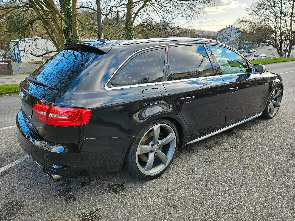 Gebraucht Audi S4 333 PS (244 kW) 2012 Schwarz Kombi